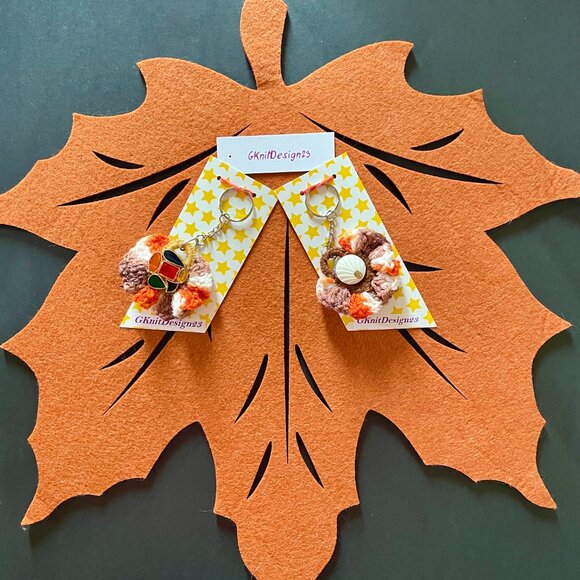 Crochet Keychains, Lightweight Charm Set, Backpack Charms, Keychain Charm - Picture 6 of 6